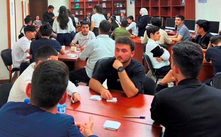UNEC-də “Zəka və Liderlik:Heydər Əliyevin Yolunda” adlı intellektual yarış keçirilib